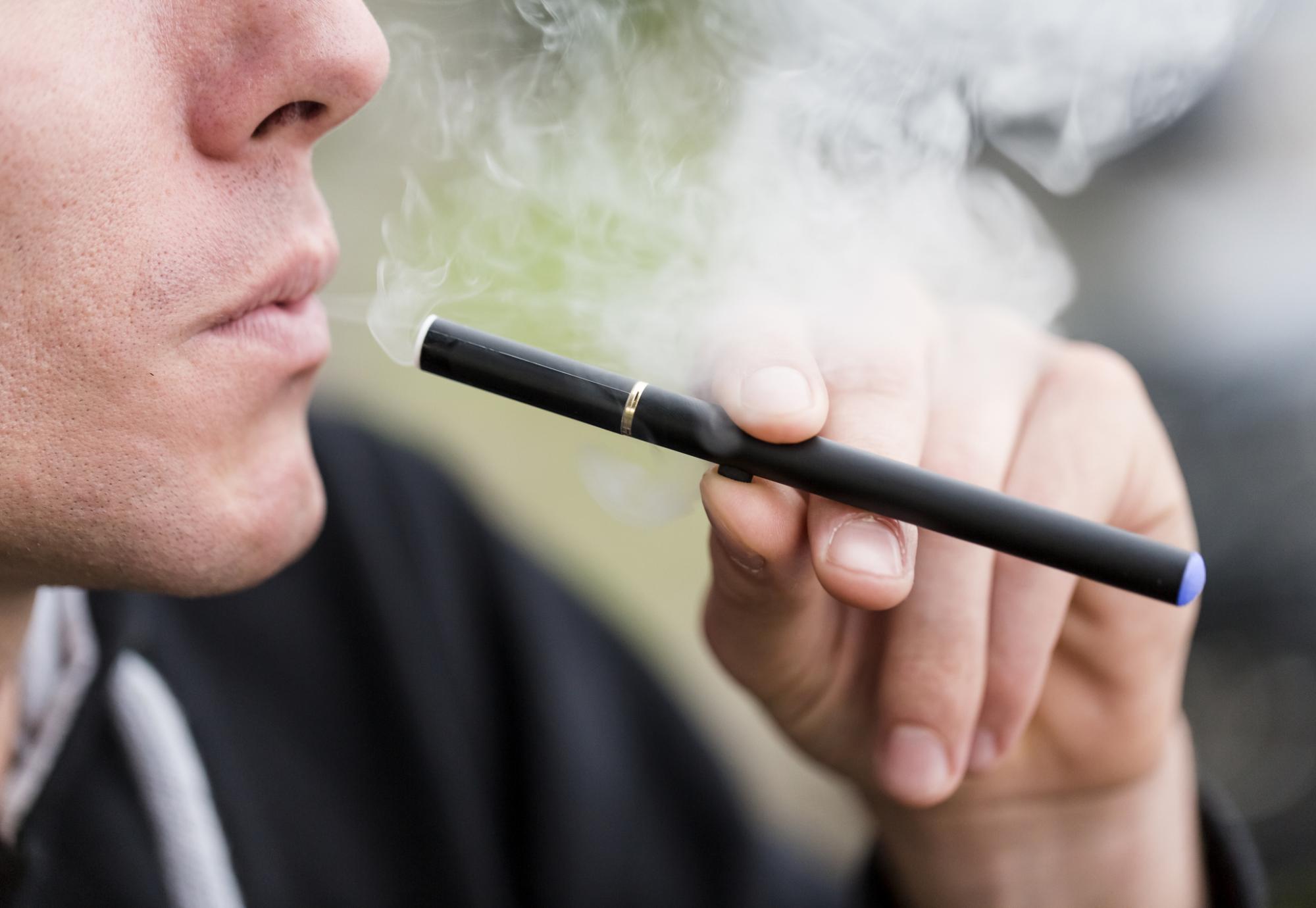 NHS could be first to offer E Cigarettes on prescription UK