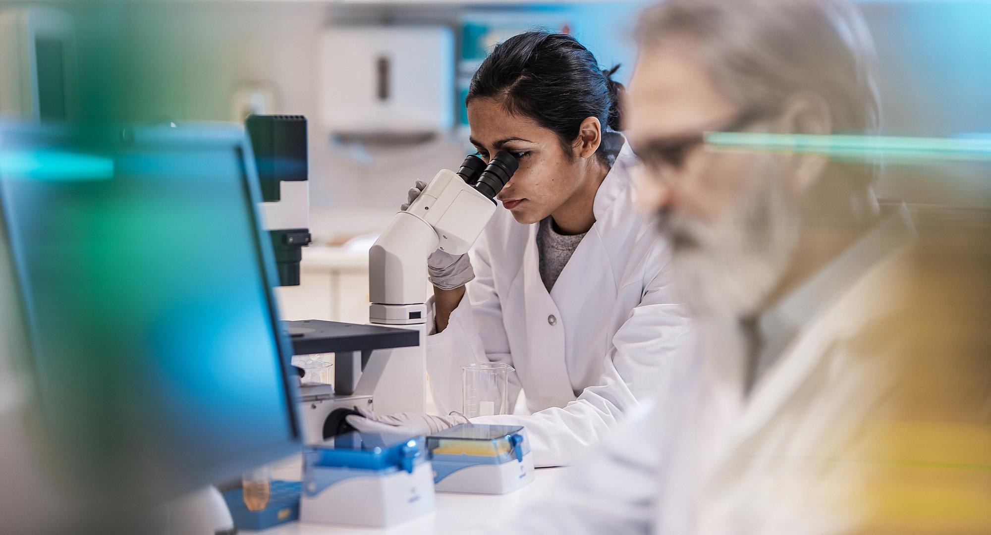 Female scientist in the lab