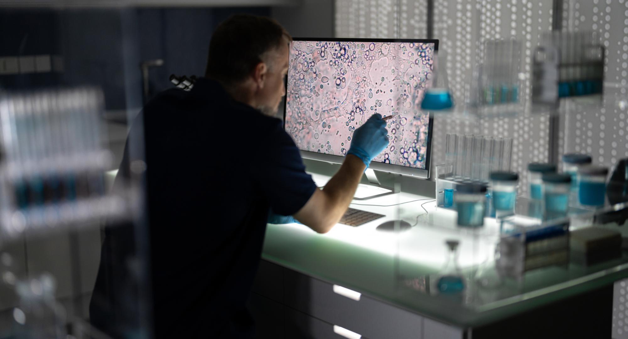 Man studying a trial